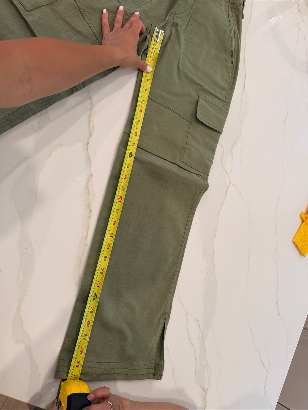 NWT miss Lola olive green cargo pants size S - Picture 8 of 8